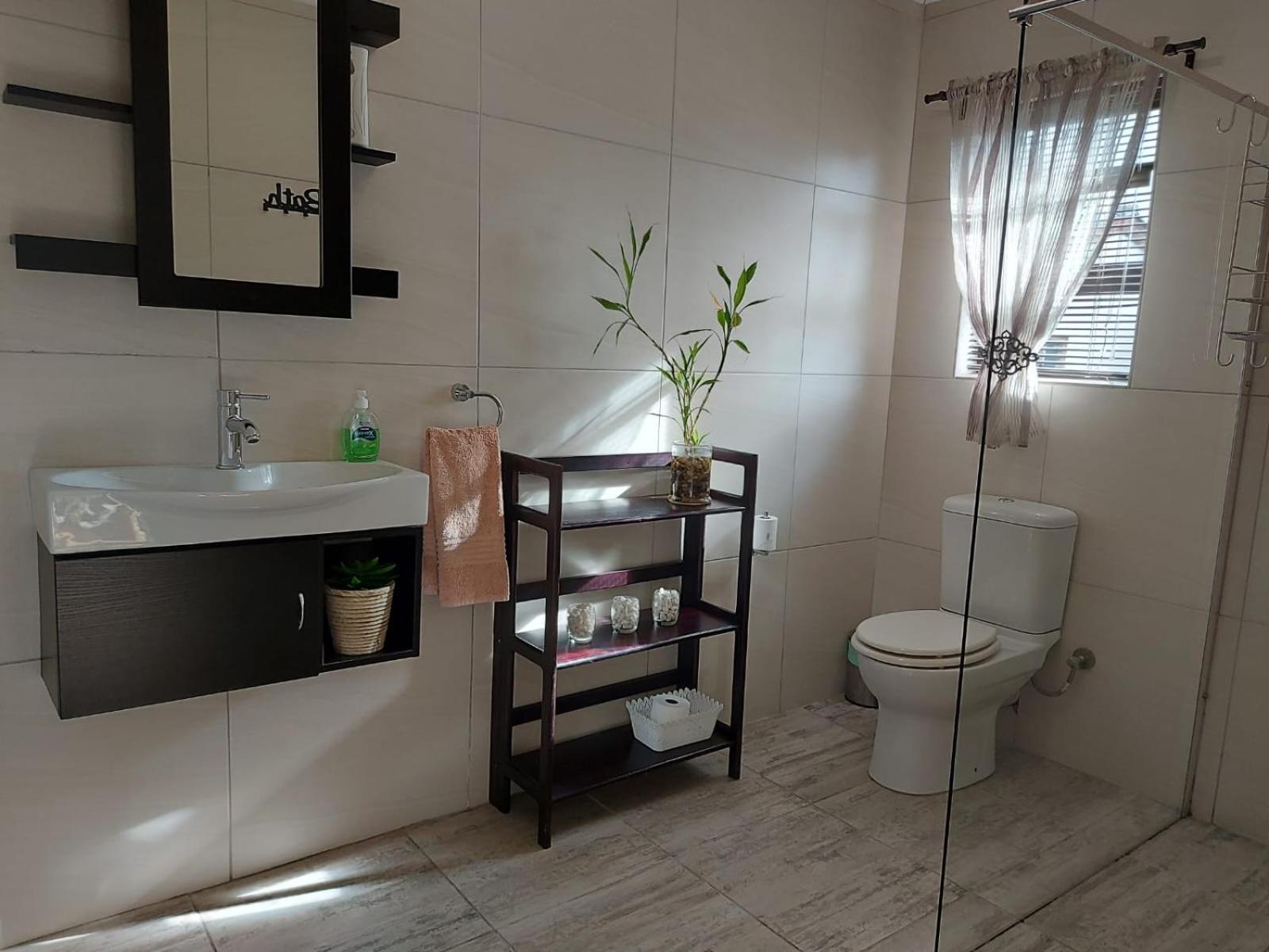Villa Mariss Guesthouse Kraaifontein 외부 사진