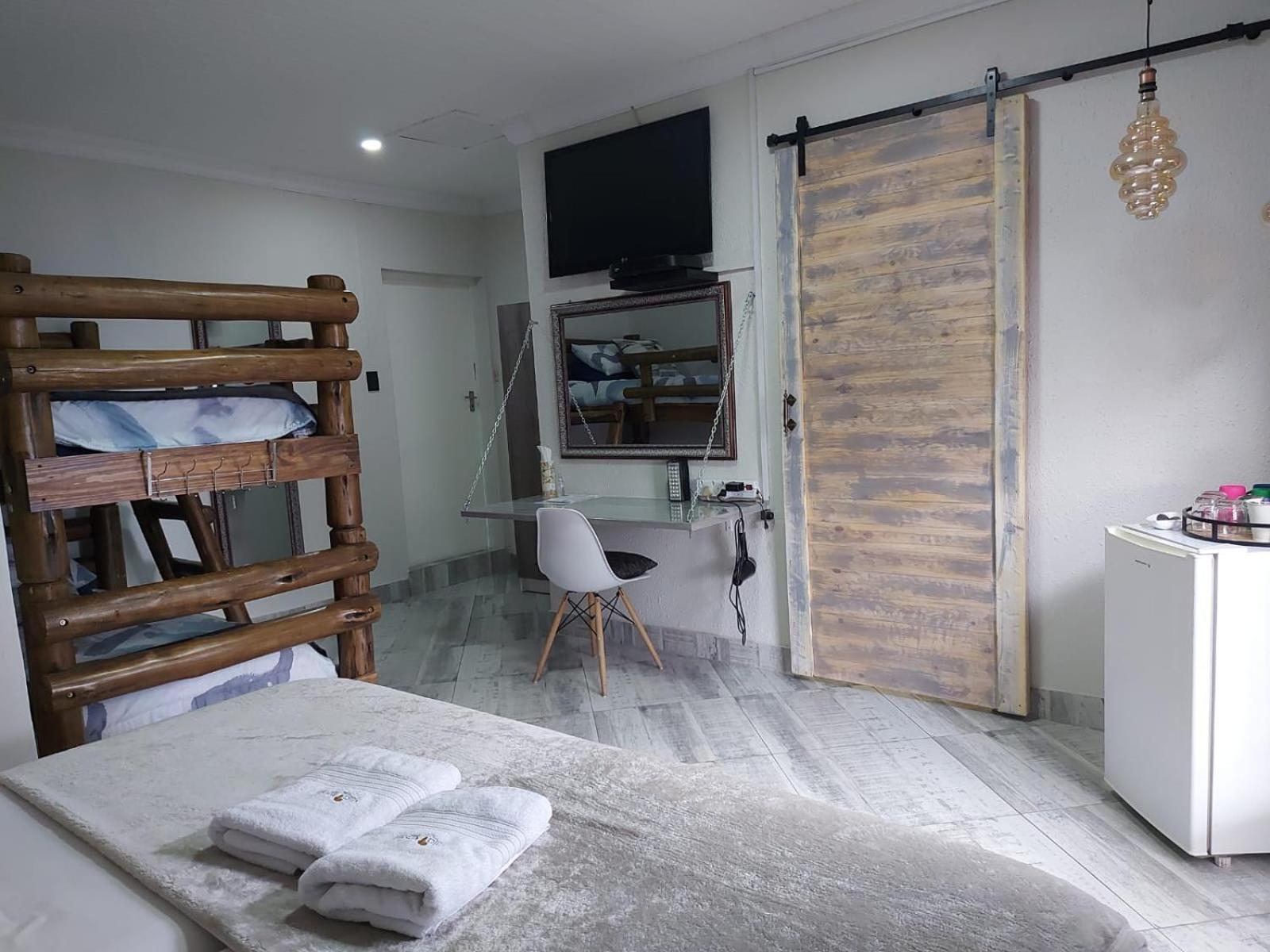 Villa Mariss Guesthouse Kraaifontein 외부 사진